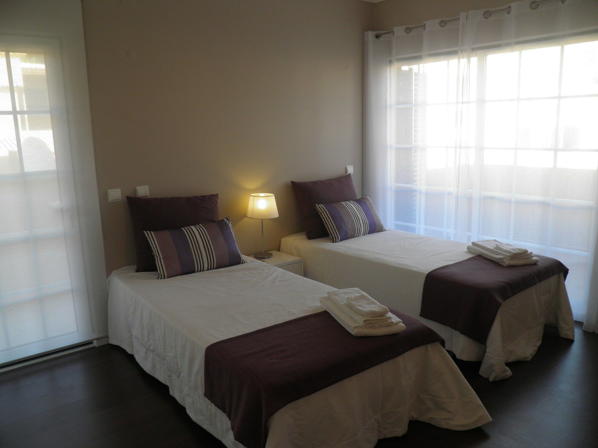Roofed Villa In Albufeira With Private Swimming Pool Olhos de Agua  Exteriör bild